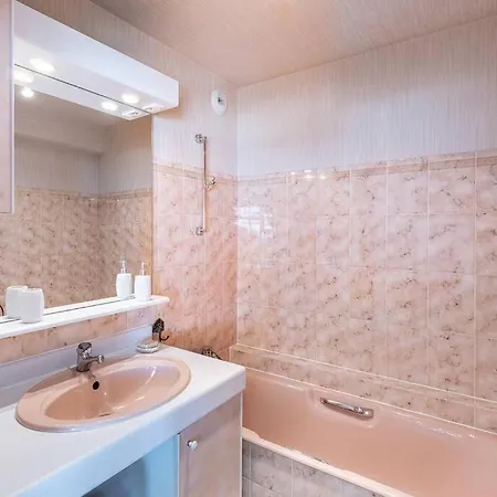 Appt Spacieux Face - 2 - 6 Personnes Apartamento *
